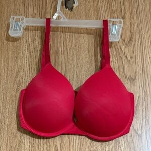 Victoria's Secret Red Molded T-Shirt Bra